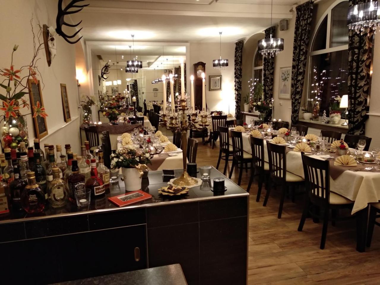 Hotel Jaegerhof Mayen Bagian luar foto