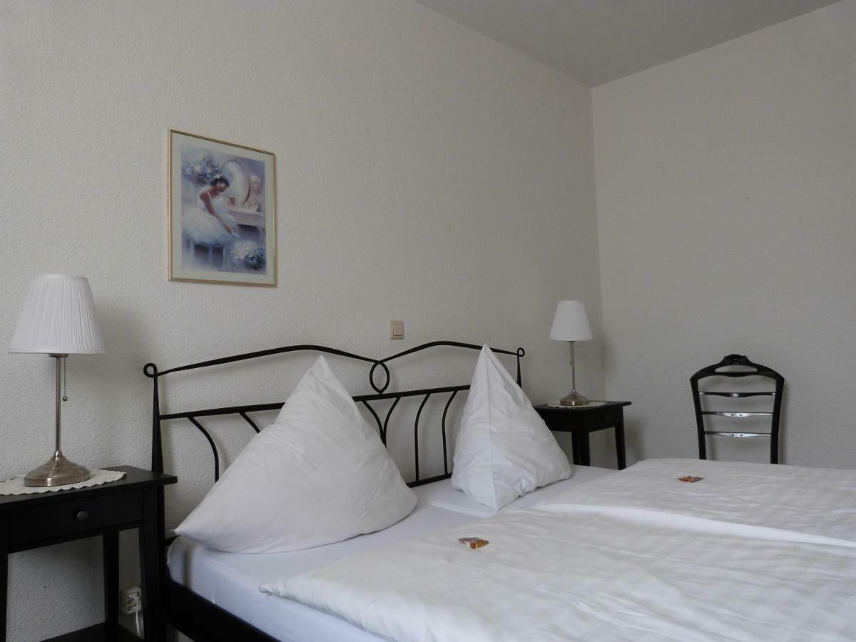 Hotel Jaegerhof Mayen Bagian luar foto